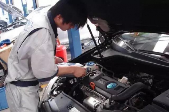 新買的車到底適合用什么機(jī)油