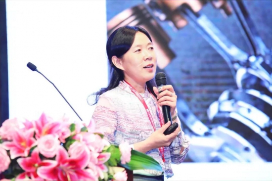 遼寧百特潤(rùn)滑科技有限責(zé)任公司劉麗華